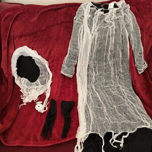 Kids' Ghost Costume with Light Up Eyes & Gloves (Size M:  8-10)